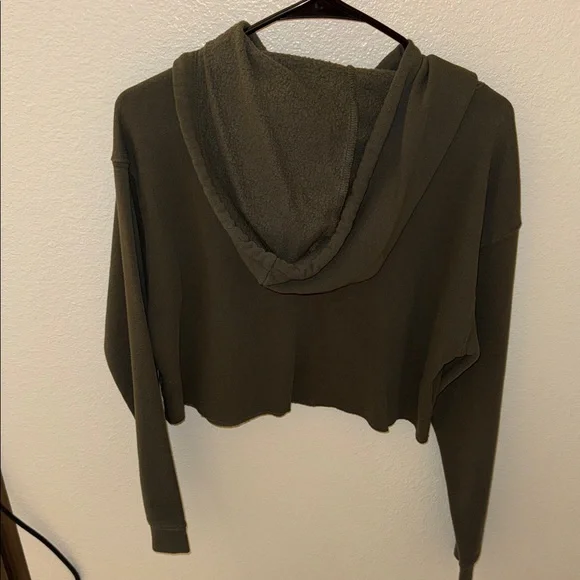 Wild Fable Dark Olive Cropped Hoodie - Picture 2 of 2